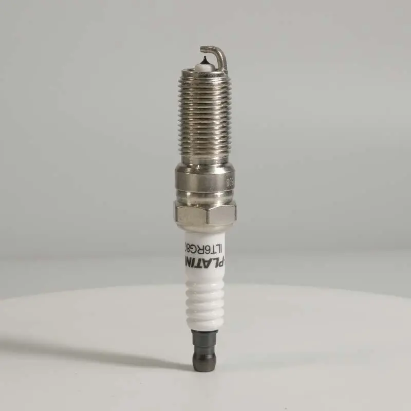 AYFS22FM Iridium Platinum Spark Plug (en inglés)
