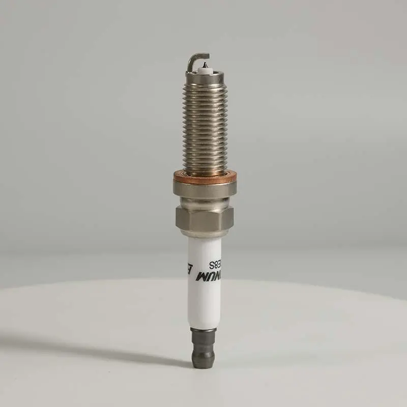 LR050998 Enchufe de encendido de motor de platino de iridio para Land Rover